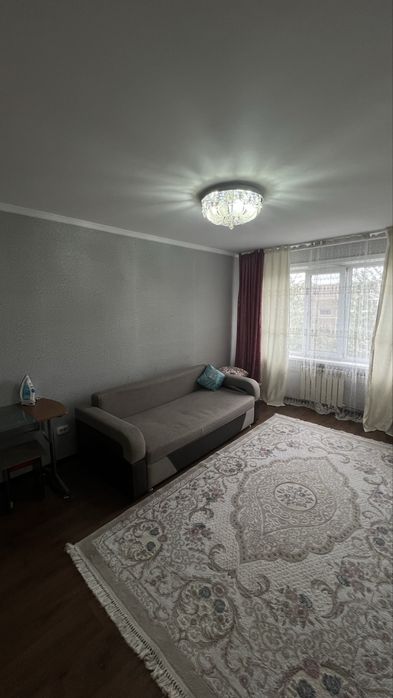 Ищу девушку для совместного проживания .