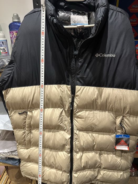Geaca Columbia L noua