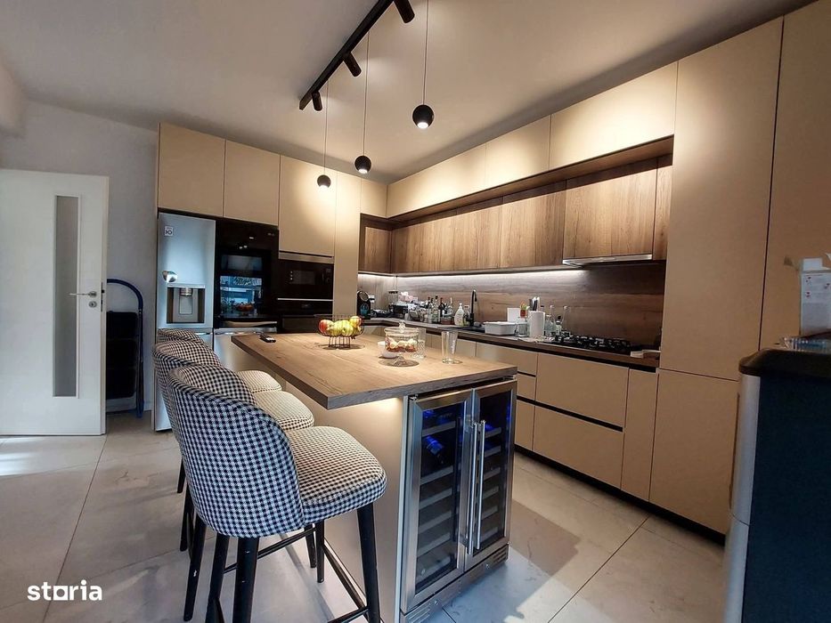 VILĂ INDIVIDUALĂ 5 CAMERE mobilată și utilată complet, Drumul Dobroest