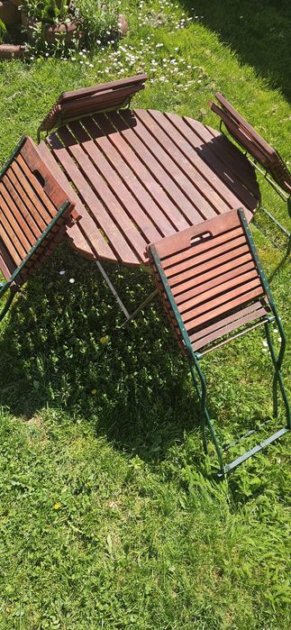 Scaune si masă de terasă pliabile