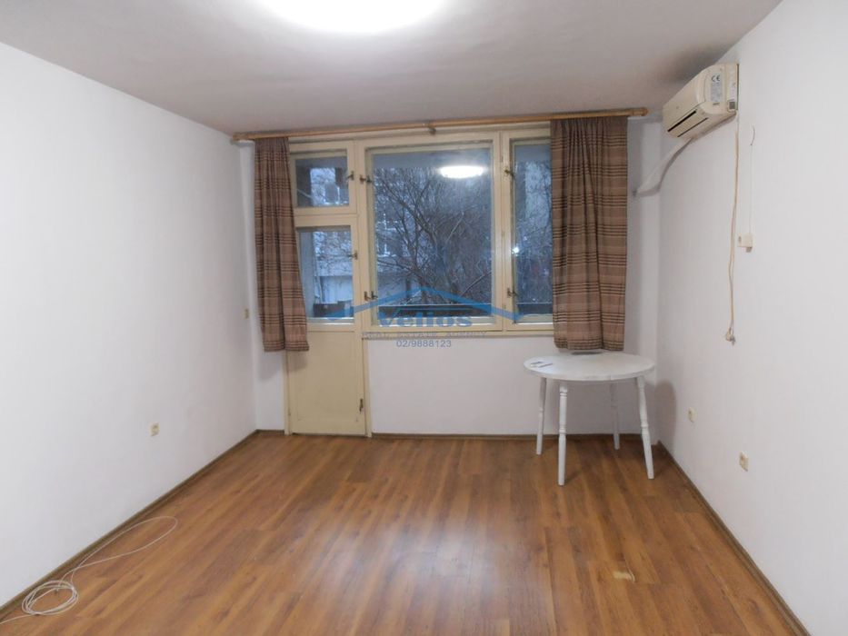 Дава се под наем Офис в София, Лозенец - 45 кв.м за 448.8 € - Снимка #3