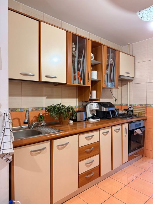 Închiriez apartament 3 camere, Pet Friendly – Dristor