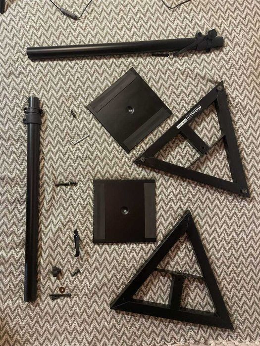 Стойки за тонколони / монитори