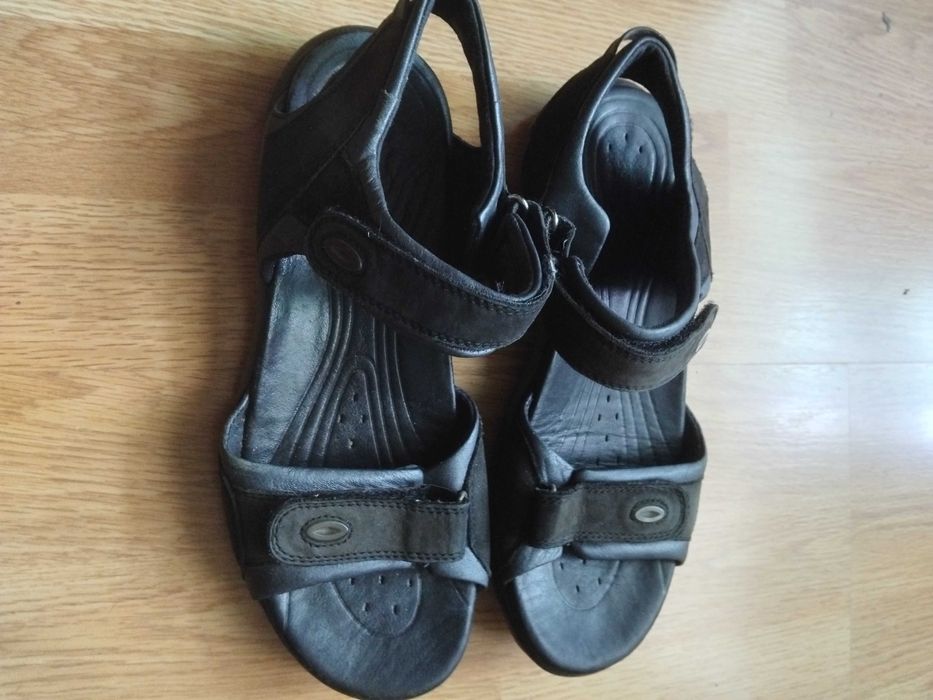 Сандали Ecco и Clarks