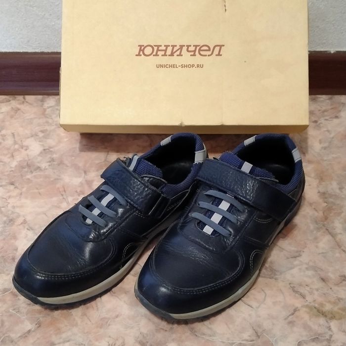 Кроссовка в отличном состоянии