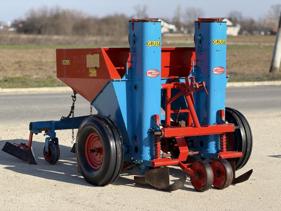 Masina Plantat Cartofi/Plantatoare 2 Randuri Gruse Vl19 Impecabila