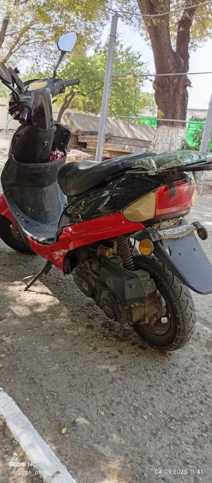 Skuter jayron benzin