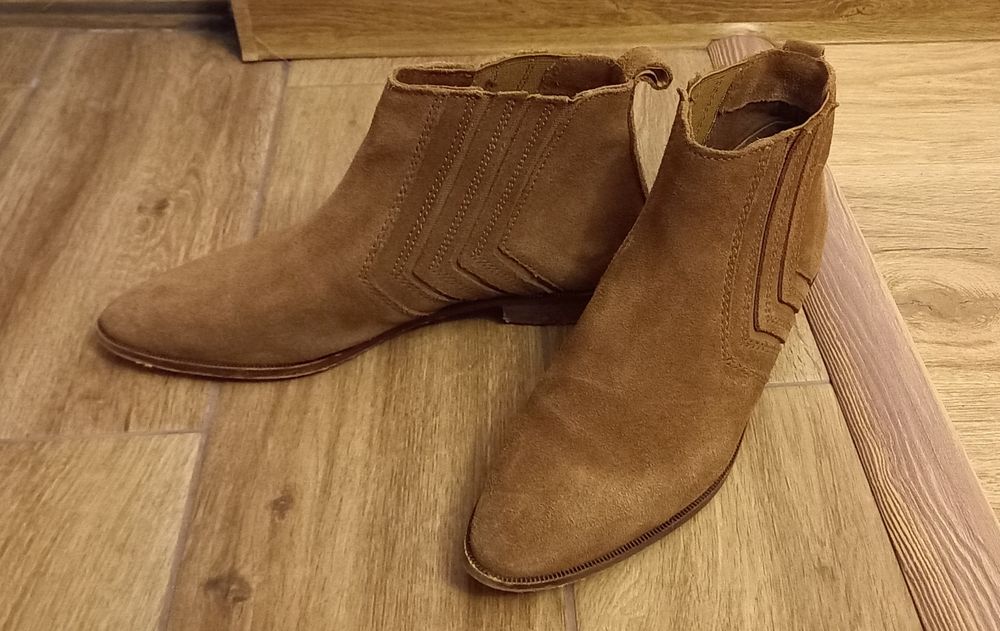 Botine piele intoarsa 38