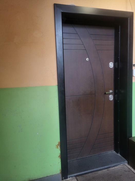 Продава се Двустаен апартамент в Казанлък - 70 кв.м за 1181 €/кв.м - Снимка #9