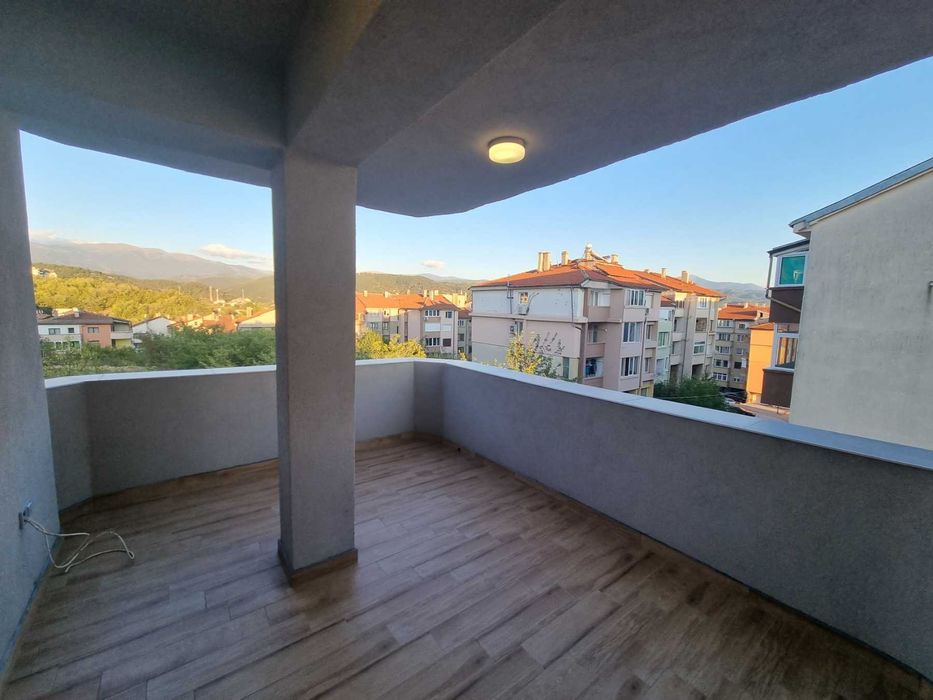 Дава се под наем Двустаен апартамент в Благоевград, Идеален център - 73 кв.м за 351.9 € - Снимка #9