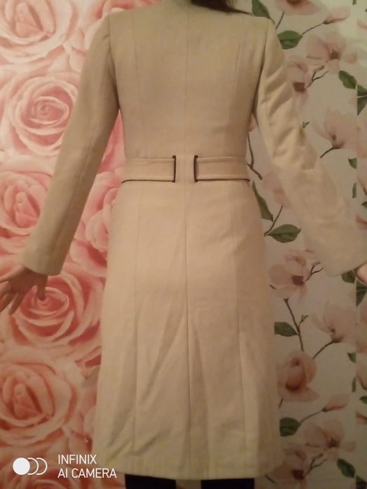 Продам пальто на 14,15 лет