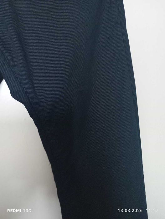 ЧИСТО  НОВ  ПАНТАЛОН  за  ЮНОШИ - 16-18 години