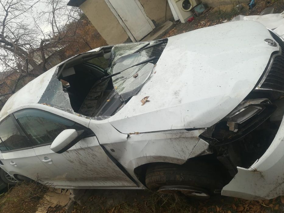 Продам машину срочно