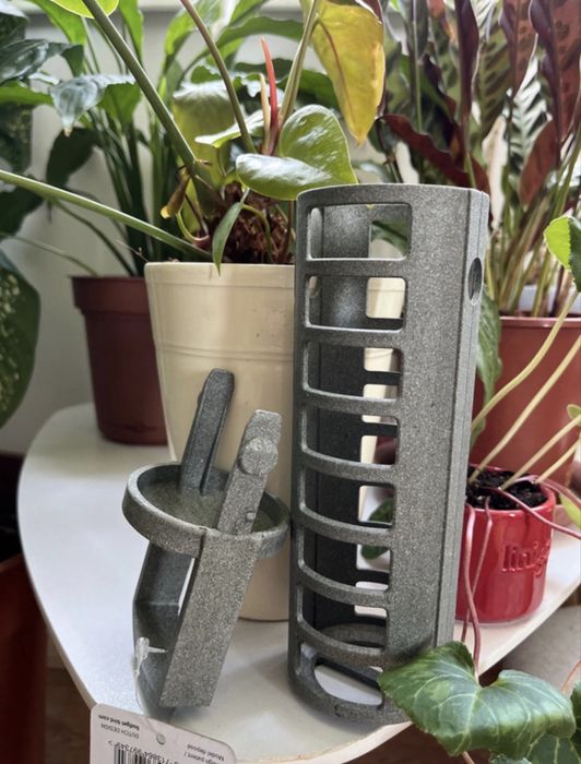 Hranitor pasari plastic