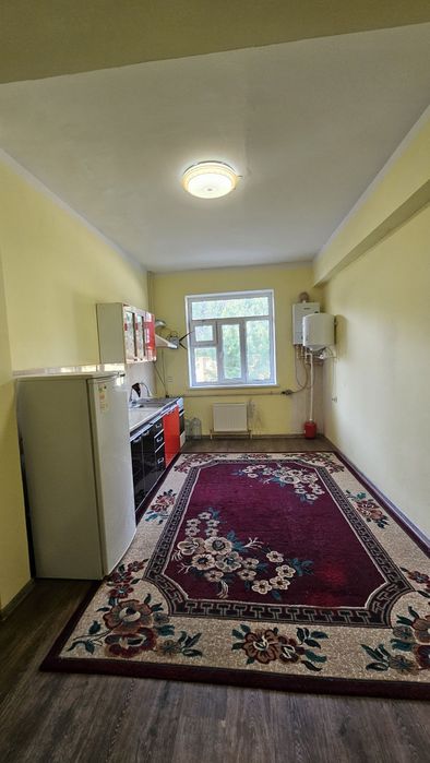 Турбаза да голубой экран 2 хонали квартира 90м², 1-кават гиштли дом