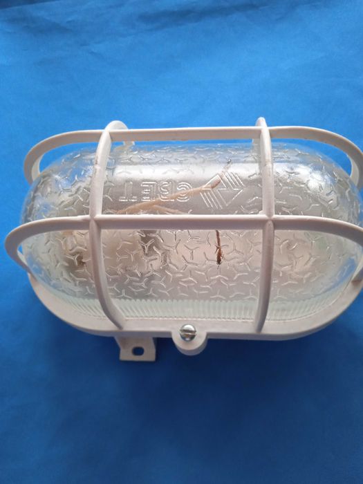 фонарь электрический