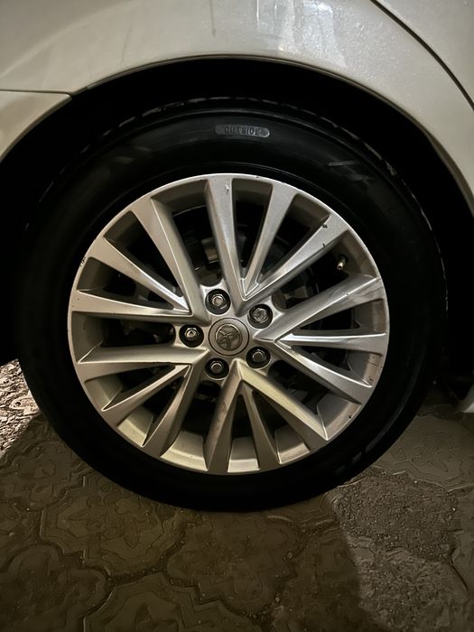 Продам или обменяю R17 от камри 55