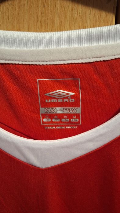 Тениска на umbro