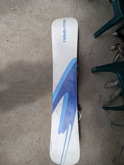 Placa Snowboard Oxygen cu legaturi incluse.