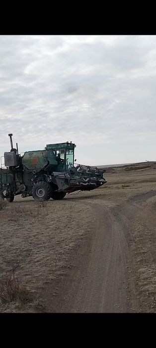 Продам камбаин в хорошем состоянии