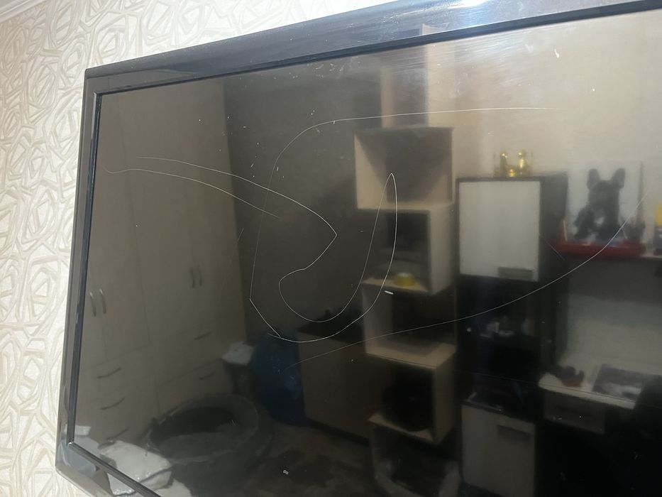 Продам телевизор