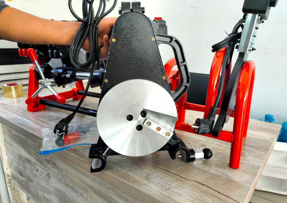 Утюг для пайки ПЭ труб 4-63/160 (Дазмол 63/160)