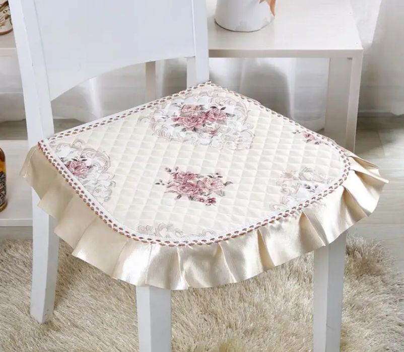 Накидки на стул новые