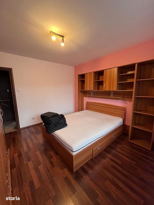 Inchiriez Apartament 3 camere, Nufarul