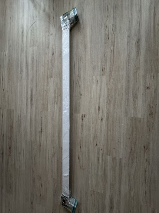 Карниз 2 метра новый