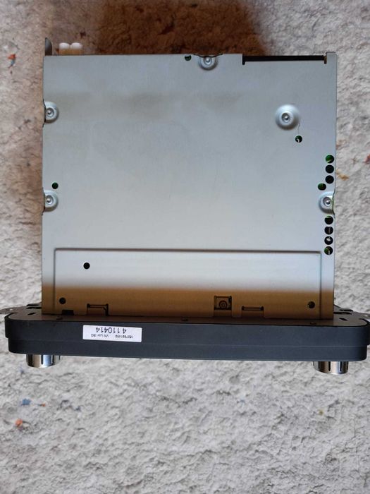 Radio CD Player original Volkswagen Passat B7