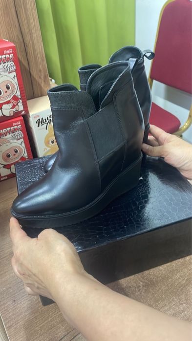 Продам ботильоны осенние