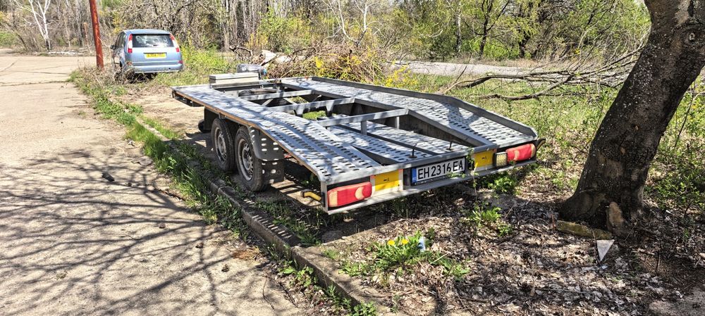 Платформа за лек автомобил Boro 2