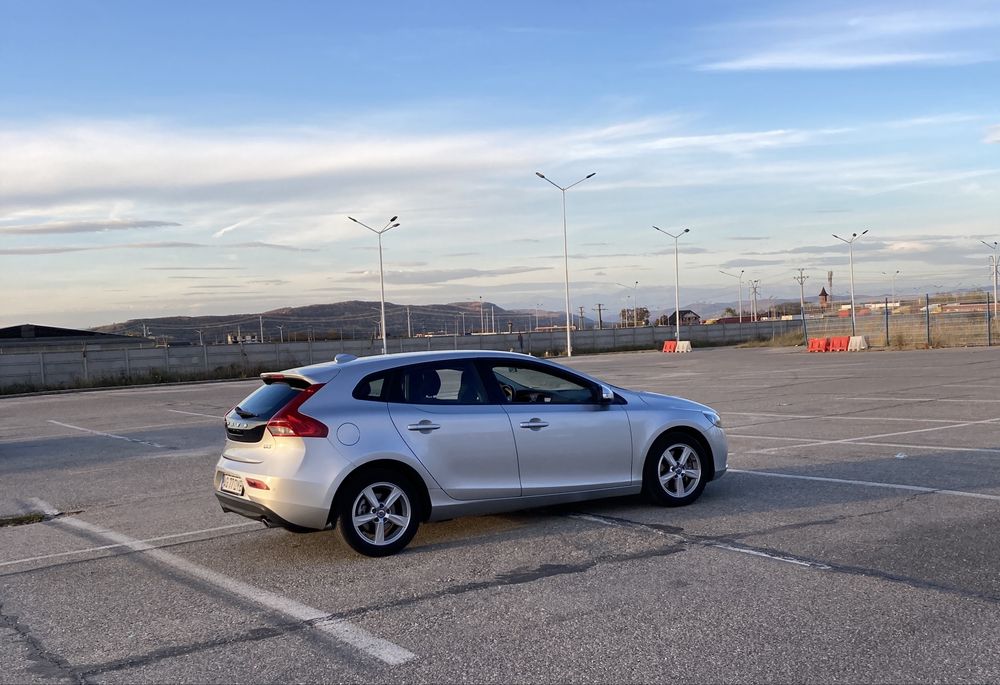 Volvo V40 2013 D3