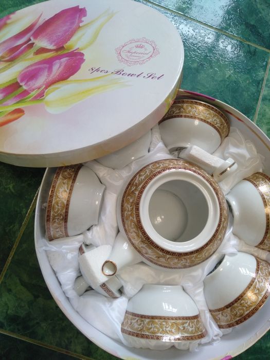 Продам чайный сервиз