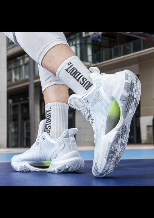 Sport zal uchun krasofka