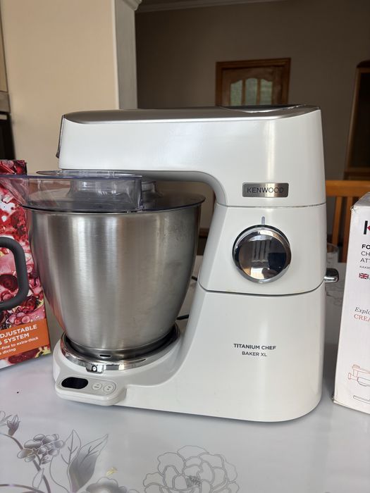 К комбайн KENWOOD