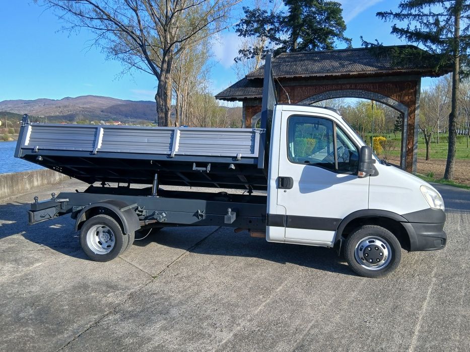 Iveco daily 2013 Basculabil