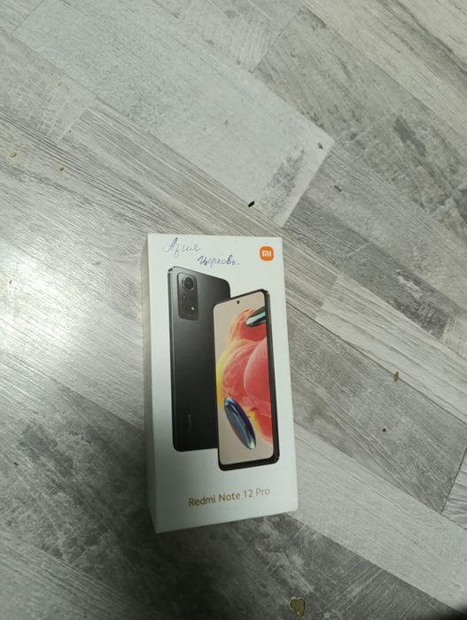 Продаю телефон Redmi Not 12 pro
