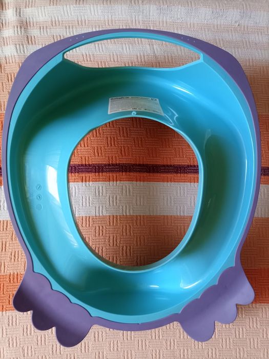 Сидушка для унитаза новая