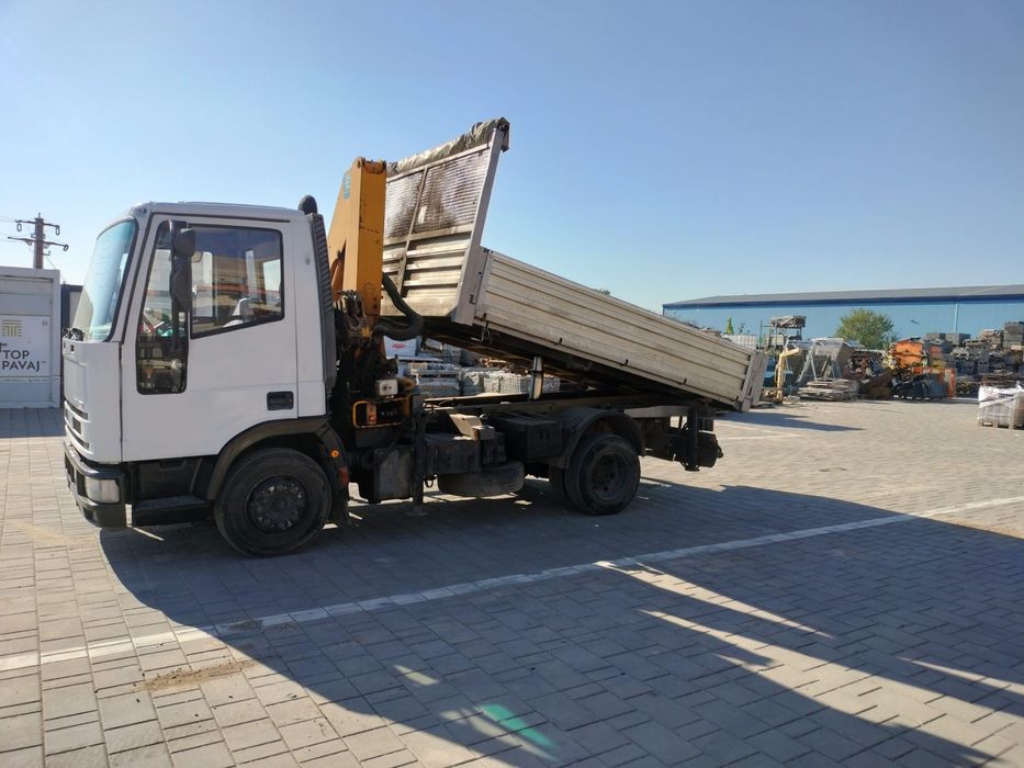 **Iveco Eurocargo basculabil cu macara**