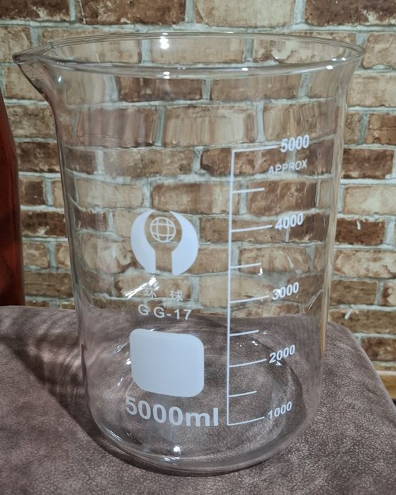 Стеклянная стакан лабораторный stakan laboratoriya uchun