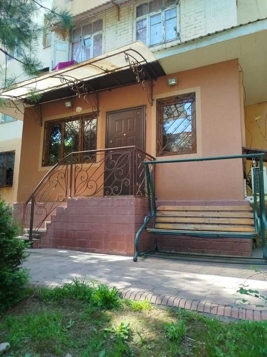 Продается квартира Чиланзар 20 квартал