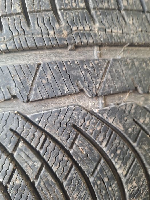 245-50-18Мишлен пилот алпин 4