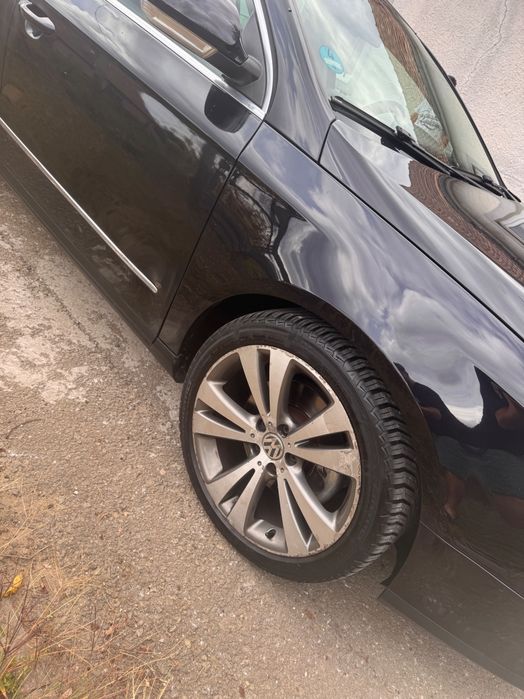Vând un Passat B6