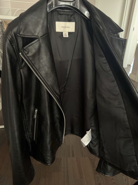 Geaca Calvin Klein Jeans, noua cu eticheta