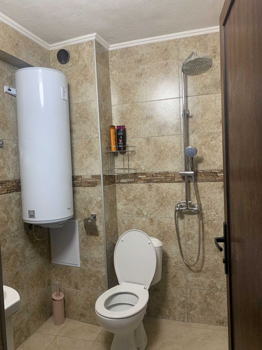 Продава се Тристаен апартамент в Карлово - 70 кв.м за 1166 €/кв.м - Снимка #6