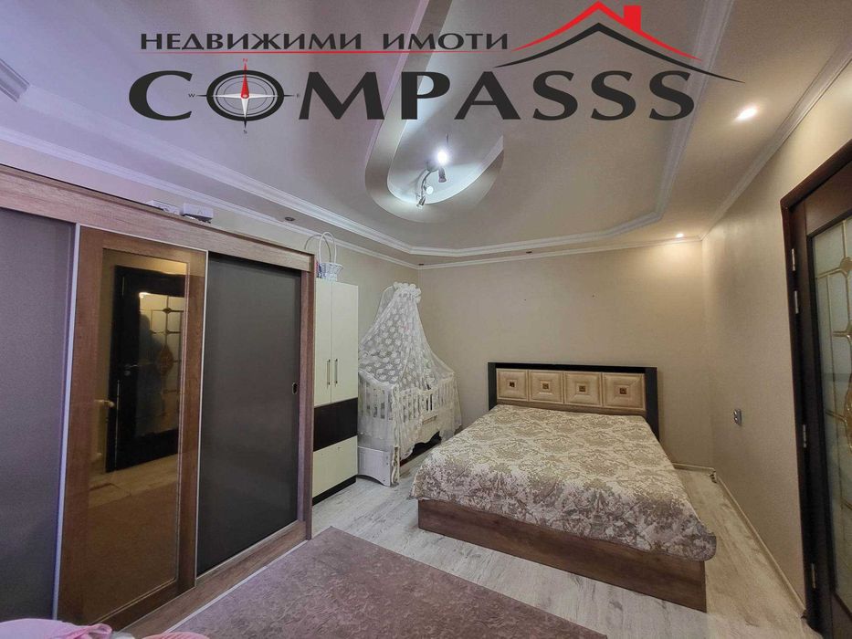 Продава се Къща в Добрич, Автогара - 160 кв.м за 953 €/кв.м - Снимка #4