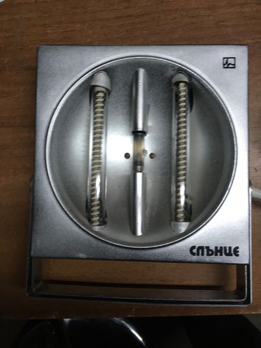 Медицинска лампа ултравиолетова / инфрачервена