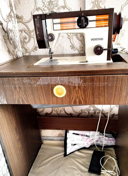 Швейная машина Veritas