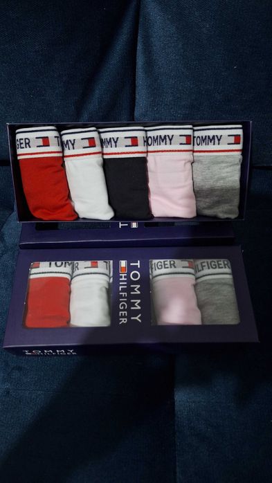 Boxeri diferite modele Dsquared/Tommy/Gucci etc 3 bucati/set